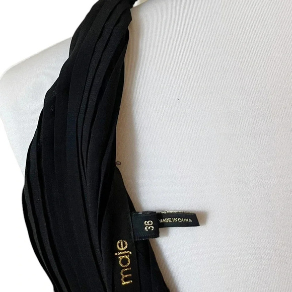 Maje pleated open back sleeveless dress datenight wedding party quietluxury - Picture 5 of 7